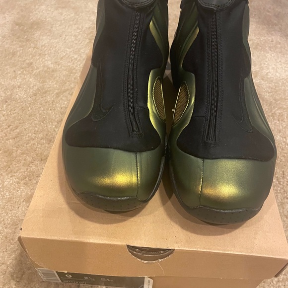 Nike Air Foamposite - Picture 7 of 11